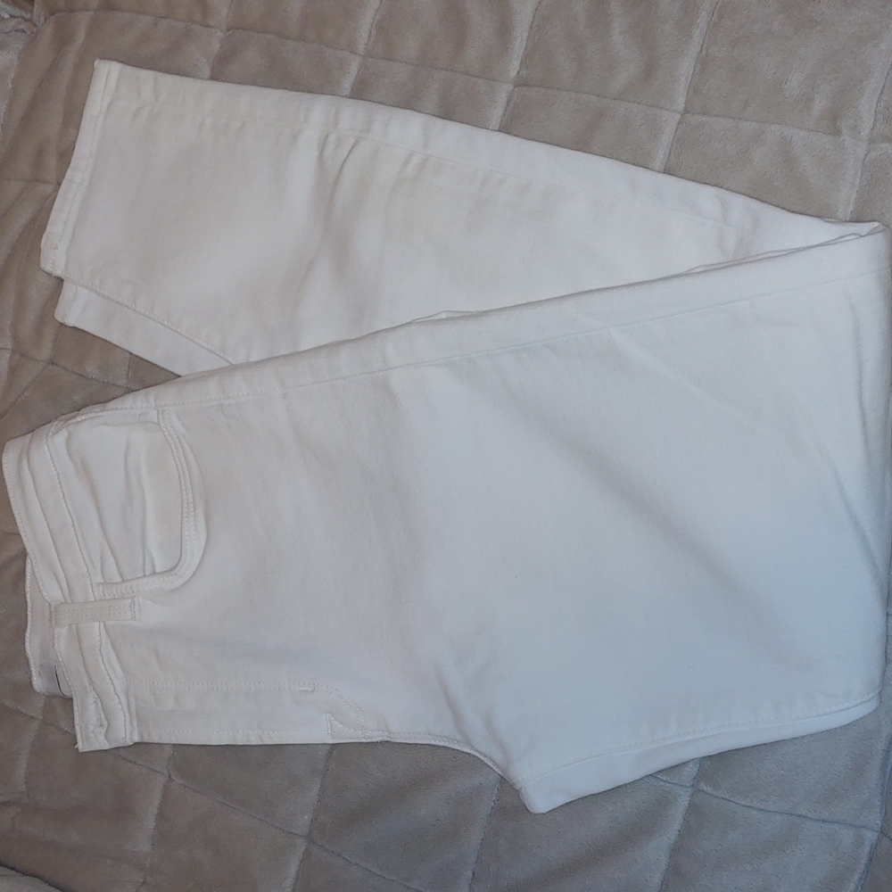 Pair of J Brand White Stretch "Alana" High Rise Ankle Jegging Size 27